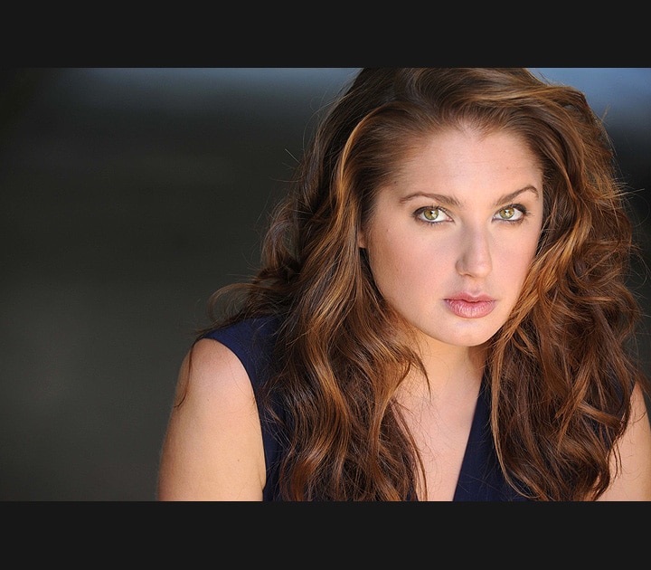 Best “Head Shot” Photographer Los Angeles/Hollywood, California…She Has the Artistic Vision Best “Head Shot” Photographer Los Angeles/Hollywood, California…She Has the Artistic Vision